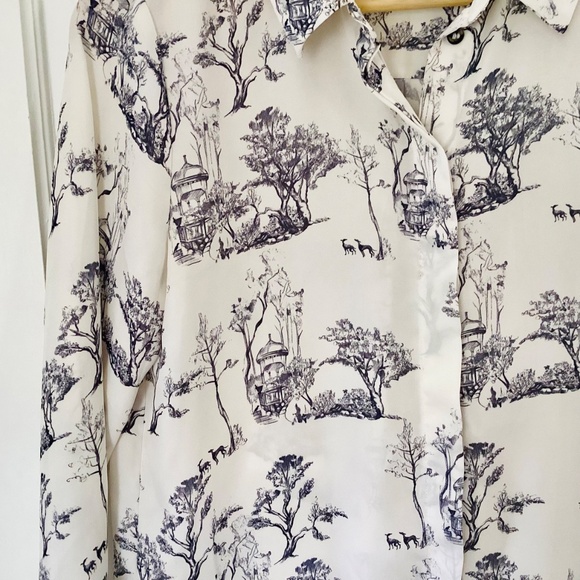 H&M Women’s Size 6 Button Down Collared Blouse Top White Black Toile Classic - Picture 6 of 12